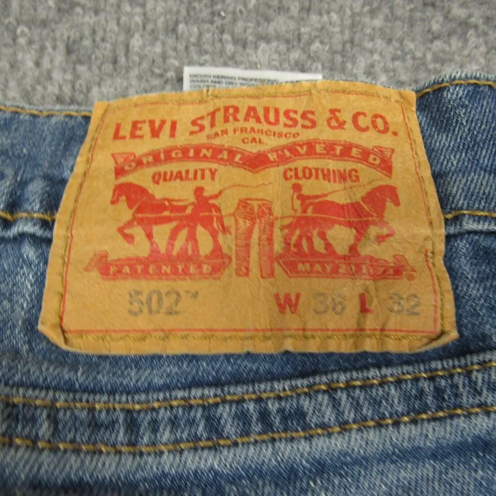Levis 502 Jeans Mens 36x31 Blue Taper Fit Faded Red Tab‎ Distressed
